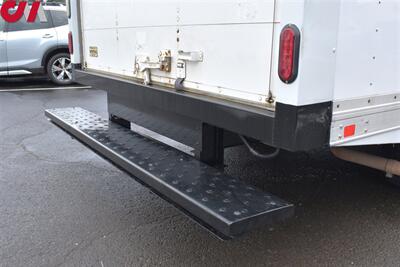 2016 Ford E-350 SD  2dr 138 in. WB DRW Cutaway Chassis**BY APPOINTMENT ONLY** Secure, Weather-Protected Cargo Space! Bulkhead Partition! Cruise Control! Bluetooth/USB/Aux-In! Shelving Storage! - Photo 23 - Portland, OR 97266