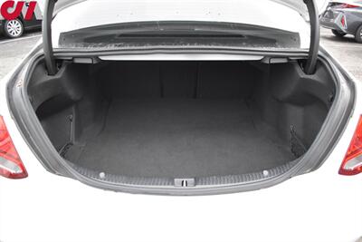 2016 Mercedes-Benz C 300 Luxury 4MATIC  AWD 4dr Sedan! Back Up Camera! Parking Assist! Navigation! Bluetooth! Eco & Sport Drive Modes! Sunroof! Leather Interior! - Photo 30 - Portland, OR 97266