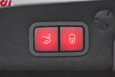 2016 Mercedes-Benz C 300 Luxury 4MATIC  AWD 4dr Sedan! Back Up Camera! Parking Assist! Navigation! Bluetooth! Eco & Sport Drive Modes! Sunroof! Leather Interior! - Photo 32 - Portland, OR 97266