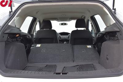 2018 Ford Focus SE  4dr Hatchback! Back-Up Camera! Bluetooth w/ Steering Wheel Controls! Heated Seats! Traction Control! All Weather Floor Mats! - Photo 25 - Portland, OR 97266