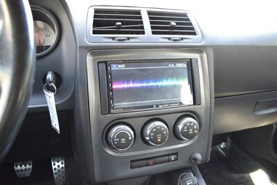 2011 Dodge Challenger R/T 2dr Coupe! 6 Speed Manual! Back Up Camera! Cruise Control! 5.7L HEMI V8! Rear-Wheel Drive! Dual Exhaust! Sport-tuned suspension! Apple CarPlay! Android Auto! - Photo 23 - Portland, OR 97266
