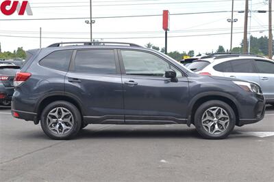 2019 Subaru Forester Premium AWD 4dr Cr EyeSight Assist Tech! Back Up Cam! Blind Spot Monitor! Lane Assist! X-Mode! SI-Drive! Apple CarPlay! Android Auto! Pano-Sunroof! Heated Seats! - Photo 6 - Portland, OR 97266