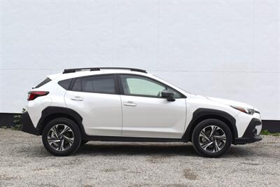 2024 Subaru Crosstrek Premium  AWD 4dr Crossover! X-Mode! SI-Drive! EyeSight Assist! Back Up Camera! Apple CarPlay! Android Auto! Trunk Cargo Cover! Roof Rails! - Photo 6 - Portland, OR 97266