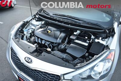 2015 Kia Forte LX 4dr Sedan 6A USB/Auxiliary Inputs! Bluetooth w/Voice Activation! Electronic Stability Control! Remote Keyless Entry! - Photo 26 - Portland, OR 97266