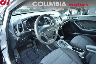 2015 Kia Forte LX 4dr Sedan 6A USB/Auxiliary Inputs! Bluetooth w/Voice Activation! Electronic Stability Control! Remote Keyless Entry! - Photo 3 - Portland, OR 97266