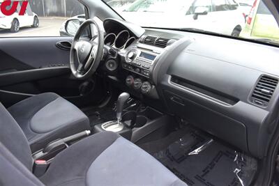 2007 Honda Fit Sport  4dr Hatchback! Sport-Tuned Suspension! 27 City MPG! 35 Hwy MPG! CD/Aux! Security Alarm System! Flat-Folding Rear Seats! - Photo 11 - Portland, OR 97266