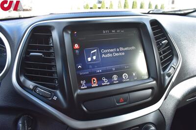 2017 Jeep Cherokee Trailhawk  Rear Differential locker! Bluetooth! Back Up Camera! Mud/Snow/Sport/Rock Drive Modes! All Weather Floor Mats! - Photo 16 - Portland, OR 97266