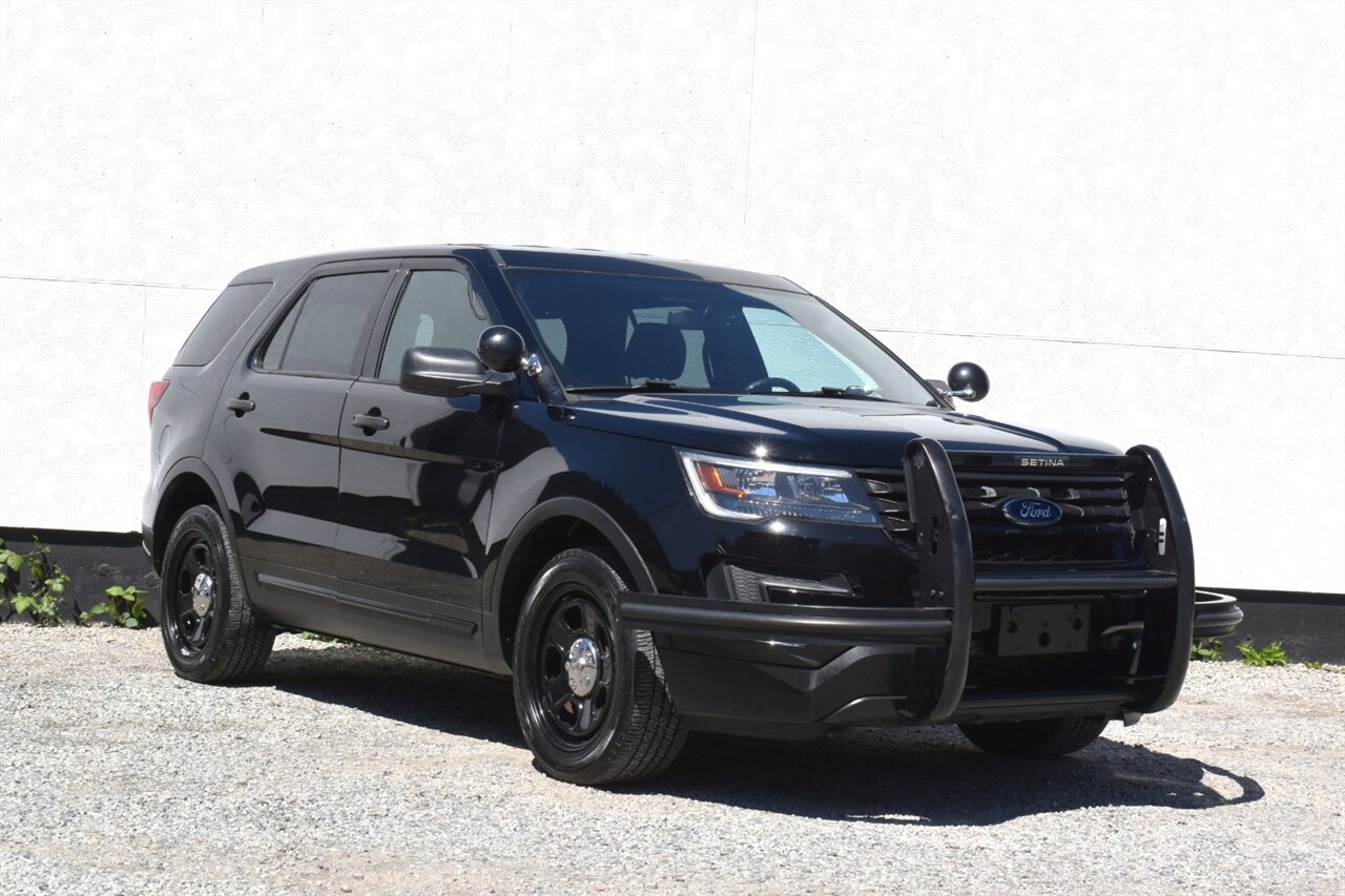 2018 Ford Explorer Police Interceptor Utility  AWD 4dr SUV! Certified Calibration! Back Up Camera! Parking Assist! Bluetooth Connectivity! Setina Push Bumper! Spotlights! Cruise Control! - Photo 1 - Portland, OR 97266