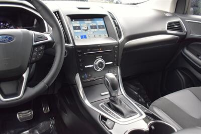 2018 Ford Edge Sport AWD! 4dr Crossover! Blind Spot Assist! Back Up Camera! Lane Keeping Assist! Cruise Control! Active Park Assist! Heated and Ventilated Seats! Bluetooth! - Photo 21 - Portland, OR 97266