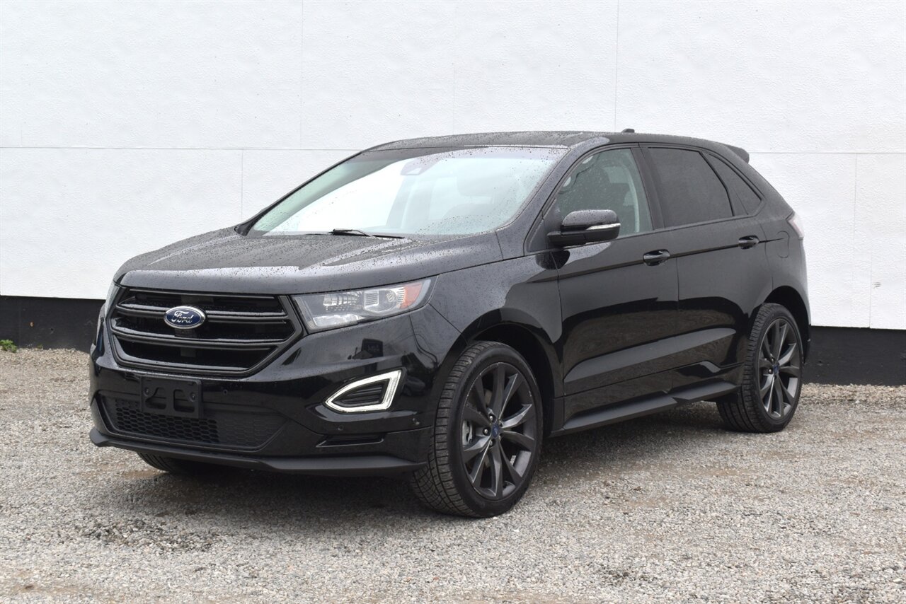 2018 Ford Edge Sport AWD! 4dr Crossover! Blind Spot Assist! Back Up Camera! Lane Keeping Assist! Cruise Control! Active Park Assist! Heated and Ventilated Seats! Bluetooth! - Photo 5 - Portland, OR 97266