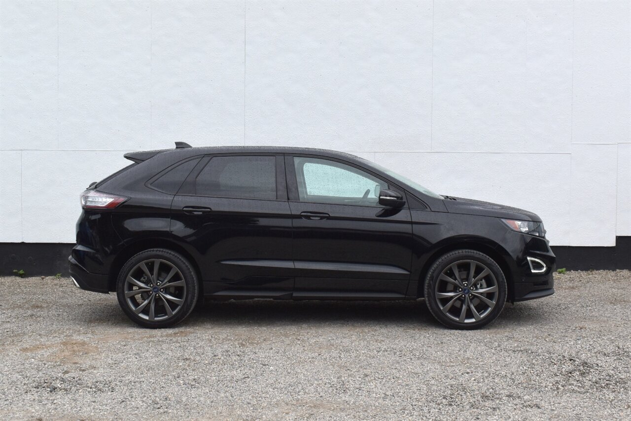 2018 Ford Edge Sport AWD! 4dr Crossover! Blind Spot Assist! Back Up Camera! Lane Keeping Assist! Cruise Control! Active Park Assist! Heated and Ventilated Seats! Bluetooth! - Photo 9 - Portland, OR 97266