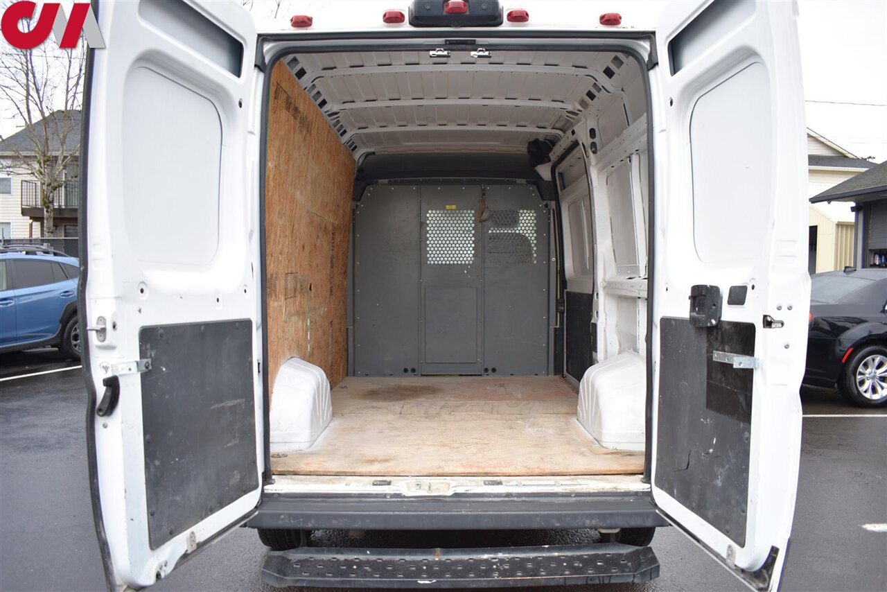 2018 RAM ProMaster Cargo Van Base photo 17