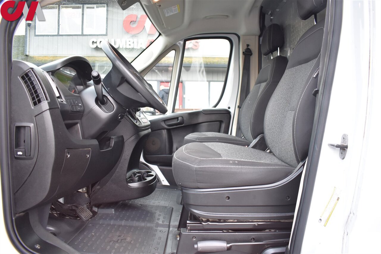 2018 RAM ProMaster Cargo Van Base photo 10