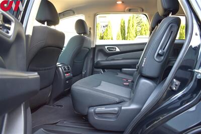 2019 Nissan Pathfinder SV  4X4 4dr SUV! 3rd-Row Seats! Back up Camera! Blind Spot Monitor! Bluetooth! 4WD Mode Selector! Tow/Haul Mode! - Photo 21 - Portland, OR 97266