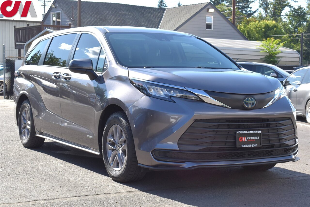 2021 Toyota Sienna LE 8-Passenger AWD 4dr Mini-Van**BY APPOINTMENT ONLY** Toyota Safety Sense 2.0! Back Up Cam! Lane Assist! Collision Mitigation! Bluetooth! EV Drive Mode! Dynamic Radar Cruise Control! - Photo 1 - Portland, OR 97266