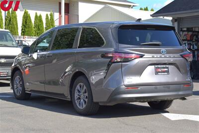 2021 Toyota Sienna LE 8-Passenger  AWD 4dr Mini-Van**BY APPOINTMENT ONLY** Toyota Safety Sense 2.0! Back Up Cam! Lane Assist! Collision Mitigation! Bluetooth! EV Drive Mode! Dynamic Radar Cruise Control! - Photo 2 - Portland, OR 97266