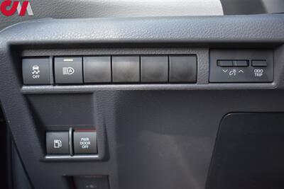 2021 Toyota Sienna LE 8-Passenger  AWD 4dr Mini-Van**BY APPOINTMENT ONLY** Toyota Safety Sense 2.0! Back Up Cam! Lane Assist! Collision Mitigation! Bluetooth! EV Drive Mode! Dynamic Radar Cruise Control! - Photo 15 - Portland, OR 97266