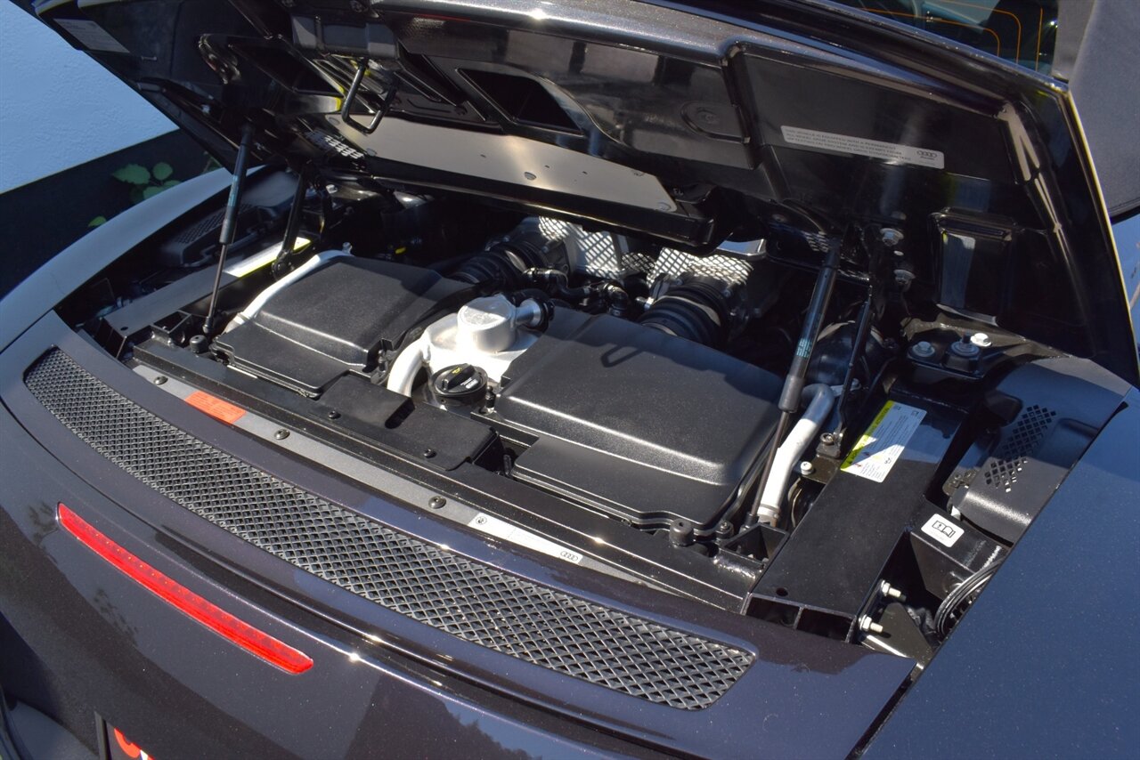 2014 Audi R8 5.2 quattro Spyder AWD 2dr Convertible 7A! 5.2L V10 Engine! Back Up Camera! Parking Sensors! Navigation! Heated Leather Seats! Bluetooth! Magnetic Ride Suspension! Bang & Olufsen Audio! - Photo 52 - Portland, OR 97266