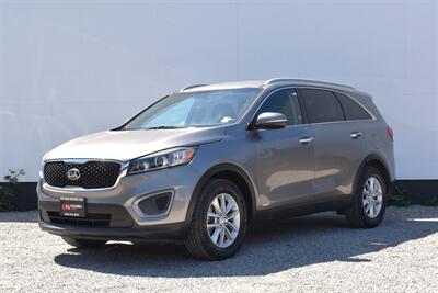 2016 Kia Sorento LX  AWD 4dr SUV! 3rd Row Seats! Back Up Camera! Parking Assist! Bluetooth! Center Locking Diff! Heated Seats! Bluetooth! Eco & Sport Drive Modes! - Photo 8 - Portland, OR 97266