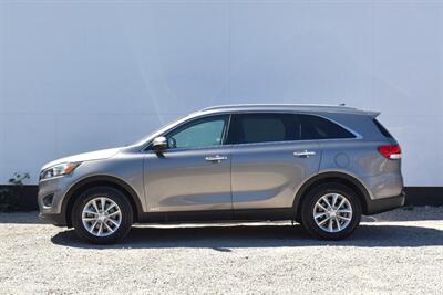 2016 Kia Sorento LX  AWD 4dr SUV! 3rd Row Seats! Back Up Camera! Parking Assist! Bluetooth! Center Locking Diff! Heated Seats! Bluetooth! Eco & Sport Drive Modes! - Photo 9 - Portland, OR 97266