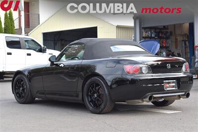 2002 Honda S2000 2dr Soft Top Convertible! 6-Speed Manual! Push Start! Takeda Intake! Leather Interior! Cruise Control! - Photo 4 - Portland, OR 97266