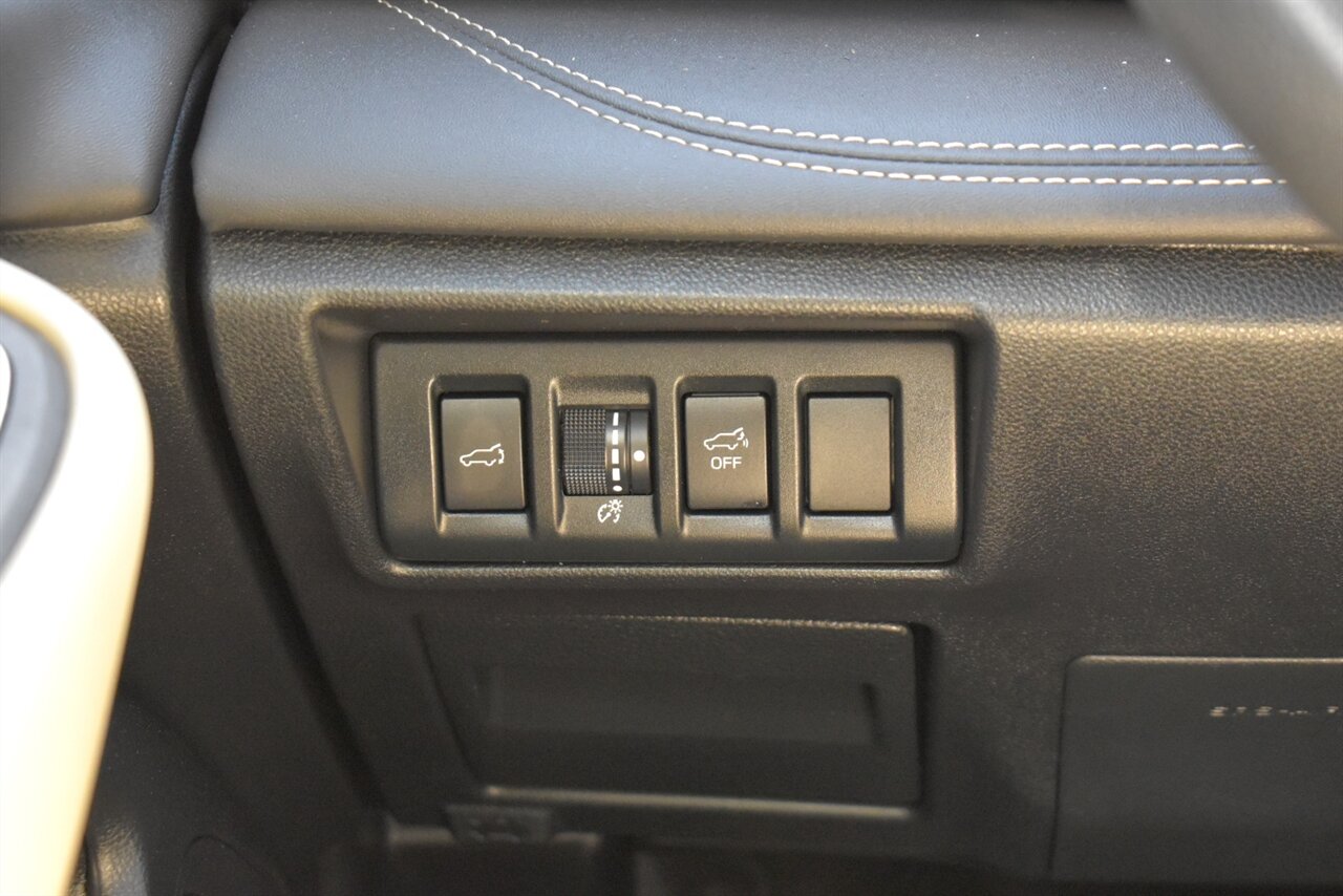 2020 Subaru Outback Limited AWD 4dr Crossover**BY APPOINTMENT ONLY**X-Mode! EyeSight Safety Tech! Adaptive Cruise Control! Heated Seats! Apple CarPlay & Android Auto! Large Touchscreen Infotainment! Bluetooth! Roof Rails! - Photo 18 - Portland, OR 97266