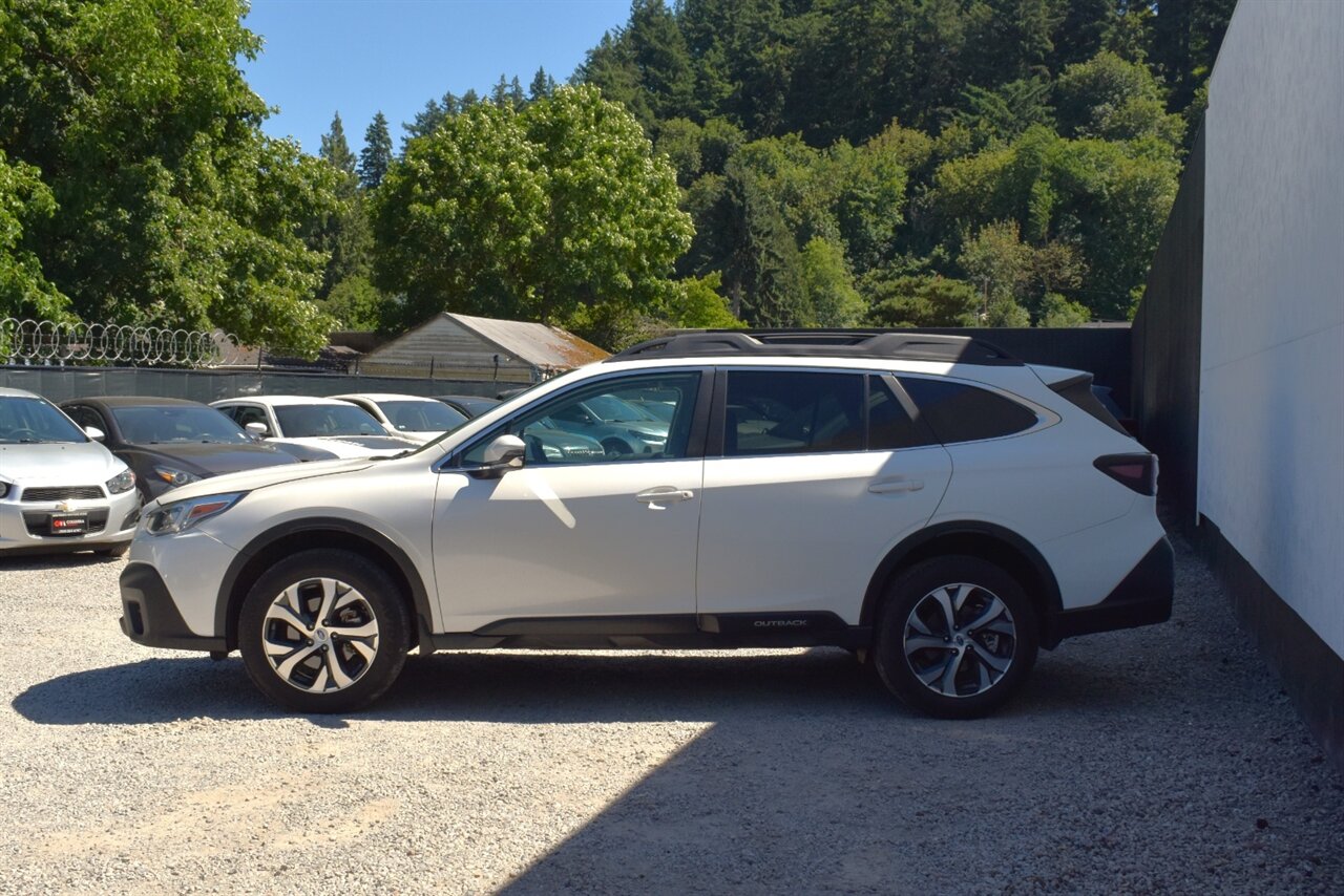 2020 Subaru Outback Limited AWD 4dr Crossover**BY APPOINTMENT ONLY**X-Mode! EyeSight Safety Tech! Adaptive Cruise Control! Heated Seats! Apple CarPlay & Android Auto! Large Touchscreen Infotainment! Bluetooth! Roof Rails! - Photo 9 - Portland, OR 97266