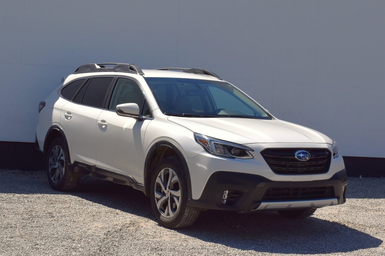 2020 Subaru Outback Limited  AWD 4dr Crossover**BY APPOINTMENT ONLY**X-Mode! EyeSight Safety Tech! Adaptive Cruise Control! Heated Seats! Apple CarPlay & Android Auto! Large Touchscreen Infotainment! Bluetooth! Roof Rails! - Photo 1 - Portland, OR 97266