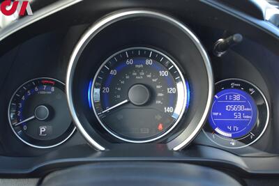 2015 Honda Fit EX  4dr Hatchback CVT! Back-Up Camera! Bluetooth w/ Steering Wheel Controls! Cruise Control! ECON Mode! 32MPG City! 38MPG Hwy! Sunroof! Trunk Cargo Cover! All Weather Floor Mats! - Photo 15 - Portland, OR 97266