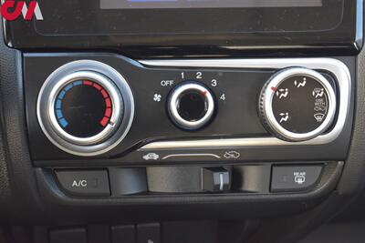 2015 Honda Fit EX  4dr Hatchback CVT! Back-Up Camera! Bluetooth w/ Steering Wheel Controls! Cruise Control! ECON Mode! 32MPG City! 38MPG Hwy! Sunroof! Trunk Cargo Cover! All Weather Floor Mats! - Photo 21 - Portland, OR 97266