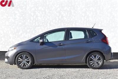 2015 Honda Fit EX  4dr Hatchback CVT! Back-Up Camera! Bluetooth w/ Steering Wheel Controls! Cruise Control! ECON Mode! 32MPG City! 38MPG Hwy! Sunroof! Trunk Cargo Cover! All Weather Floor Mats! - Photo 9 - Portland, OR 97266