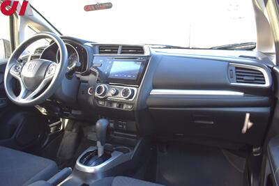 2015 Honda Fit EX  4dr Hatchback CVT! Back-Up Camera! Bluetooth w/ Steering Wheel Controls! Cruise Control! ECON Mode! 32MPG City! 38MPG Hwy! Sunroof! Trunk Cargo Cover! All Weather Floor Mats! - Photo 11 - Portland, OR 97266