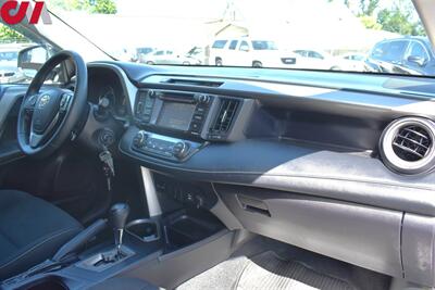 2017 Toyota RAV4 XLE  AWD 4dr SUV! Back Up Camera! Navigation! Lane Assist! Bluetooth! Dynamic Radar Cruise Control! Center Locking Diff! Eco & Sport Mode! Sunroof! Roof-Rails! All Weather Mats! - Photo 11 - Portland, OR 97266