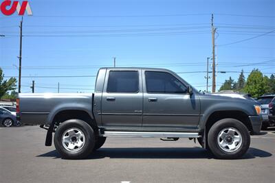 1993 Toyota Hilux  ++By Appointment ONLY++ 5-Speed Manual! Right-Hand Drive! Sunroof! Power Windows! All Weather Floor Mats! Front Tow Hooks! - Photo 6 - Portland, OR 97266