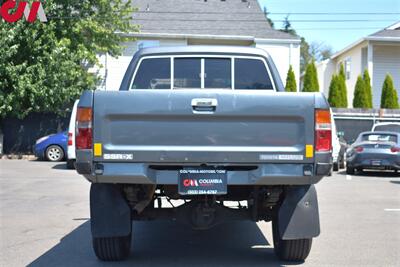 1993 Toyota Hilux  ++By Appointment ONLY++ 5-Speed Manual! Right-Hand Drive! Sunroof! Power Windows! All Weather Floor Mats! Front Tow Hooks! - Photo 4 - Portland, OR 97266