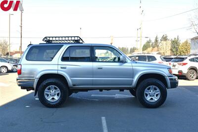 2001 Toyota 4Runner SR5  4WD 4dr SUV Falken WildPeak A/T Tires! Towing Package! JVC AM CD Player! MaxxHaul Rooftop Cargo Carrier! Roof Rack! Sunroof! - Photo 6 - Portland, OR 97266