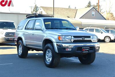 2001 Toyota 4Runner SR5  4WD 4dr SUV Falken WildPeak A/T Tires! Towing Package! JVC AM CD Player! MaxxHaul Rooftop Cargo Carrier! Roof Rack! Sunroof! - Photo 1 - Portland, OR 97266