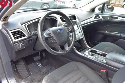 2019 Ford Fusion SE  4dr Sedan 34 Hwy MPG! Back Up Camera! Auto-Start/Stop Tech! Bluetooth w/Voice Activation! USB/Aux-In! Push Start! - Photo 3 - Portland, OR 97266