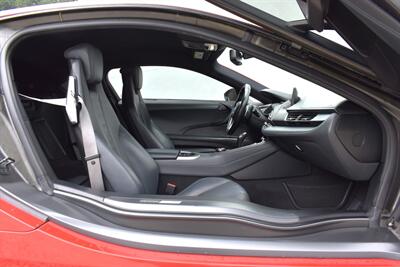 2017 BMW i8 Coupe 2D AWD 1.5L I3 Turbo Electric/Hybrid  AWD! eDrive Mode! Sport Mode! Carbon Fiber Body! Stability Control! ABS Brakes! Backup Camera! Navigation! Harman Kardon Sound! Leather Interior! Iconic Scissor Doors! - Photo 44 - Portland, OR 97266