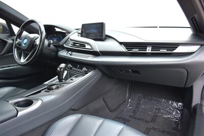2017 BMW i8 Coupe 2D AWD 1.5L I3 Turbo Electric/Hybrid  AWD! eDrive Mode! Sport Mode! Carbon Fiber Body! Stability Control! ABS Brakes! Backup Camera! Navigation! Harman Kardon Sound! Leather Interior! Iconic Scissor Doors! - Photo 23 - Portland, OR 97266