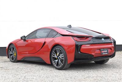 2017 BMW i8 Coupe 2D AWD 1.5L I3 Turbo Electric/Hybrid  AWD! eDrive Mode! Sport Mode! Carbon Fiber Body! Stability Control! ABS Brakes! Backup Camera! Navigation! Harman Kardon Sound! Leather Interior! Iconic Scissor Doors! - Photo 3 - Portland, OR 97266