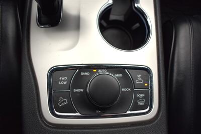 2015 Jeep Grand Cherokee High Altitude Sport Utility  4X4 Overland 4dr SUV!**APPOINTMENT ONLY**Back Up Camera! Blind Spot Monitor! Select-Terrain Drive Modes! Heated Leather Seats! Navi! Power Liftgate! - Photo 27 - Portland, OR 97266