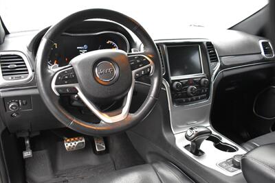 2015 Jeep Grand Cherokee High Altitude Sport Utility  4X4 Overland 4dr SUV!**APPOINTMENT ONLY**Back Up Camera! Blind Spot Monitor! Select-Terrain Drive Modes! Heated Leather Seats! Navi! Power Liftgate! - Photo 3 - Portland, OR 97266