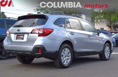 2019 Subaru Outback 2.5i Premium AWD 4dr Crossover! X-Mode! EyeSight Assist Tech! Back Up Camera! Lane Assist! Collision Mitigation! Heated Seats! Apple CarPlay! Android Auto! Roof Rails! - Photo 5 - Portland, OR 97266