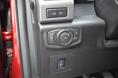 2018 Ford F-150 Raptor 4x4 4dr SuperCrew 5.5 ft. SB**APPOINTMENT ONLY**Back Up Cam! Blind Spot Monitor! Lane Assist! Park Assist! Navi! Tow Pkg! 2H/4A Auto/4H/4L! Apple CarPlay! Heated & Ventilated Leather Seats! - Photo 19 - Portland, OR 97266