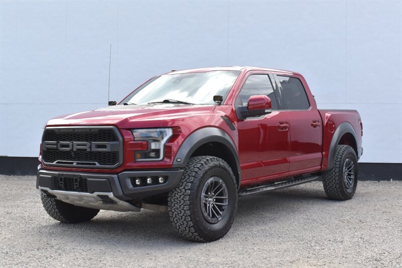2018 Ford F-150 Raptor 4x4 4dr SuperCrew 5.5 ft. SB**APPOINTMENT ONLY**Back Up Cam! Blind Spot Monitor! Lane Assist! Park Assist! Navi! Tow Pkg! 2H/4A Auto/4H/4L! Apple CarPlay! Heated & Ventilated Leather Seats! - Photo 8 - Portland, OR 97266