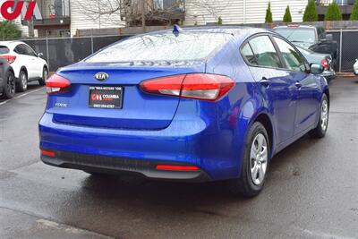 2017 Kia Forte LX  4dr Sedan! Bluetooth! Keyless Entry! Spacious Trunk & Cabin! - Photo 5 - Portland, OR 97266