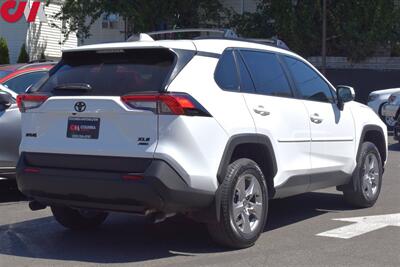 2025 Toyota RAV4 XLE  AWD 4dr SUV**BY APPOINTMENT ONLY**Toyota Safety Sense 2.5! Back Up Cam! Lane Assist! Blind Spot Monitor! Bluetooth! Eco/Sport/Mud/Snow-Drive Modes! Roof Rack! All Weather Floor Mats! - Photo 5 - Portland, OR 97266