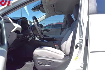 2025 Toyota RAV4 XLE  AWD 4dr SUV**BY APPOINTMENT ONLY**Toyota Safety Sense 2.5! Back Up Cam! Lane Assist! Blind Spot Monitor! Bluetooth! Eco/Sport/Mud/Snow-Drive Modes! Roof Rack! All Weather Floor Mats! - Photo 10 - Portland, OR 97266
