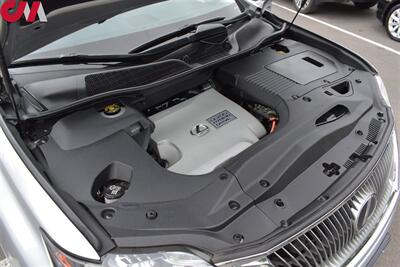 2010 Lexus RX 450h 4dr SUV! Rear View Camera! Lexus Park Assist! Bluetooth! GPS Navigation! Heated & Ventilated Leather Seats! Power Liftgate! - Photo 28 - Portland, OR 97266